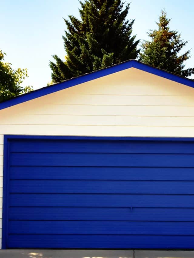 Blue garage door, How To Paint An Aluminum Door In 6 Easy Steps