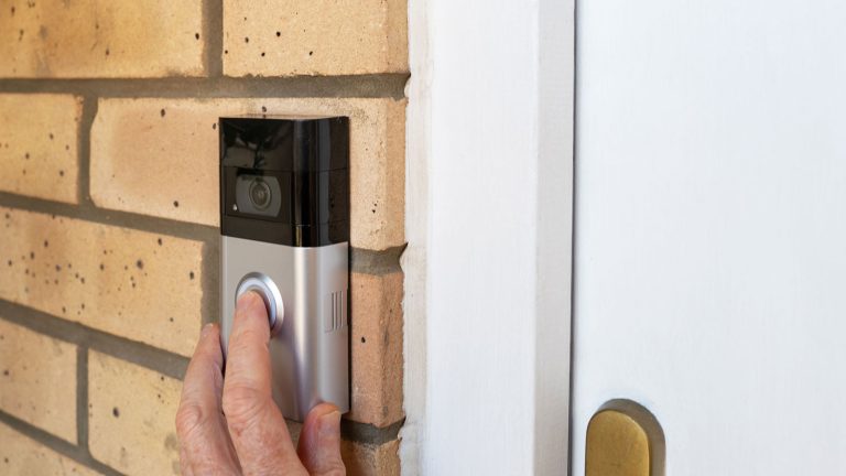 rerouting the doorbell wires in the house - Step-by-Step Guide How to Reroute Your Doorbell Wire 1600x900