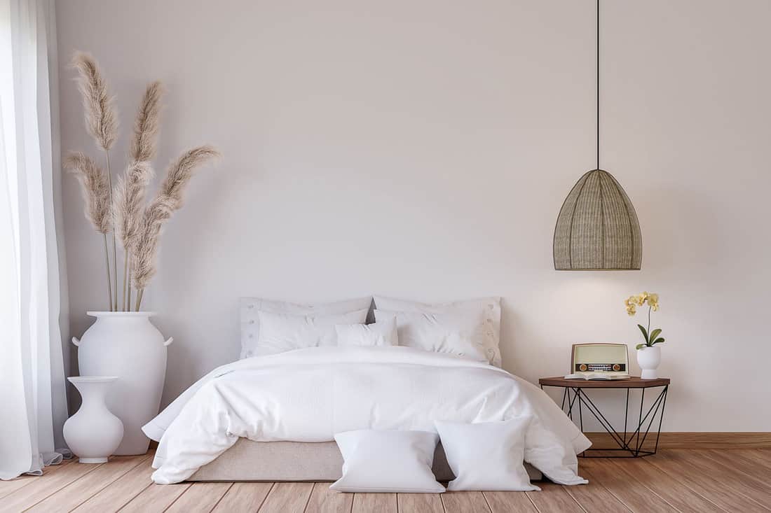 Gorgeous white beddings with matching white walls